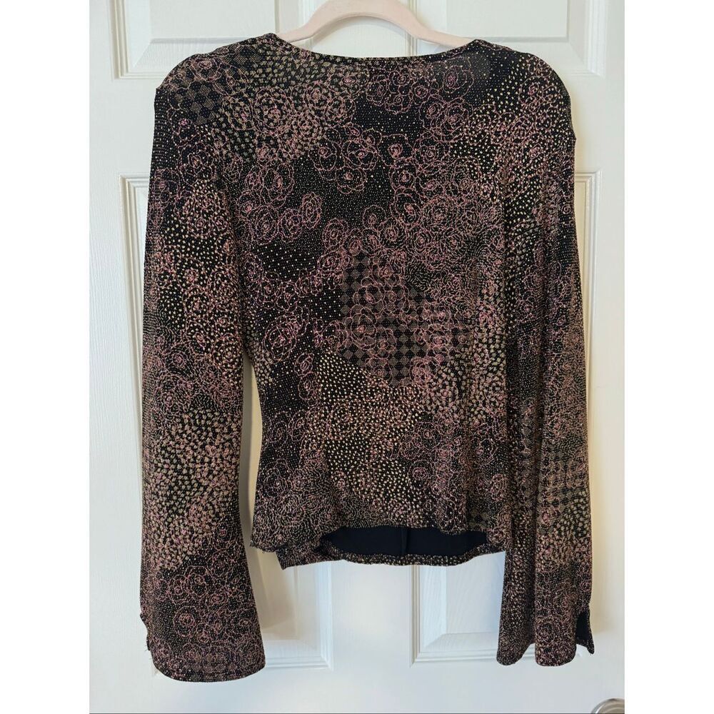 Vintage bell sleeve wrap top - Picture 8 of 8